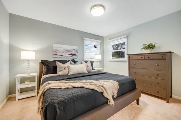 $5,650 | 17520 11th Avenue North, Plymouth, MN 55447