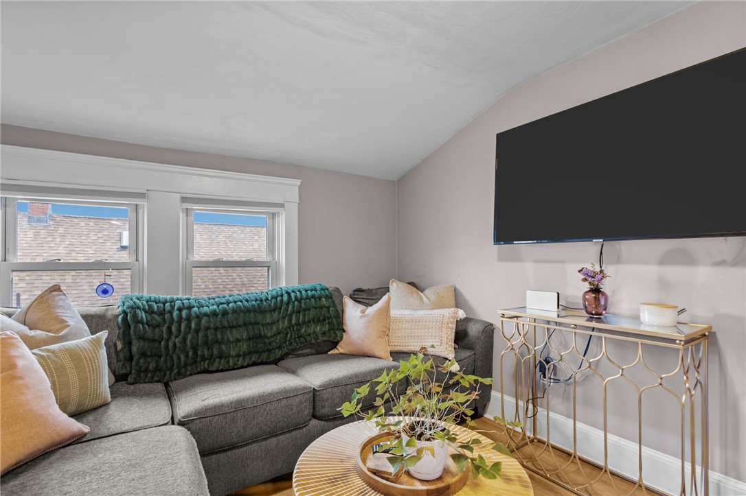 86 Rochambeau Avenue, Unit 3 Providence, RI 02906 - Photo 17 of 29