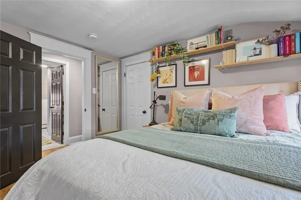$1,300 | 86 Rochambeau Avenue, Unit 3, Providence, RI 02906