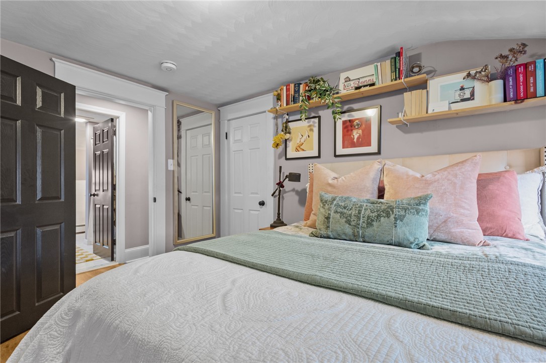 86 Rochambeau Avenue, Unit 3 Providence, RI 02906 - Photo 24 of 29