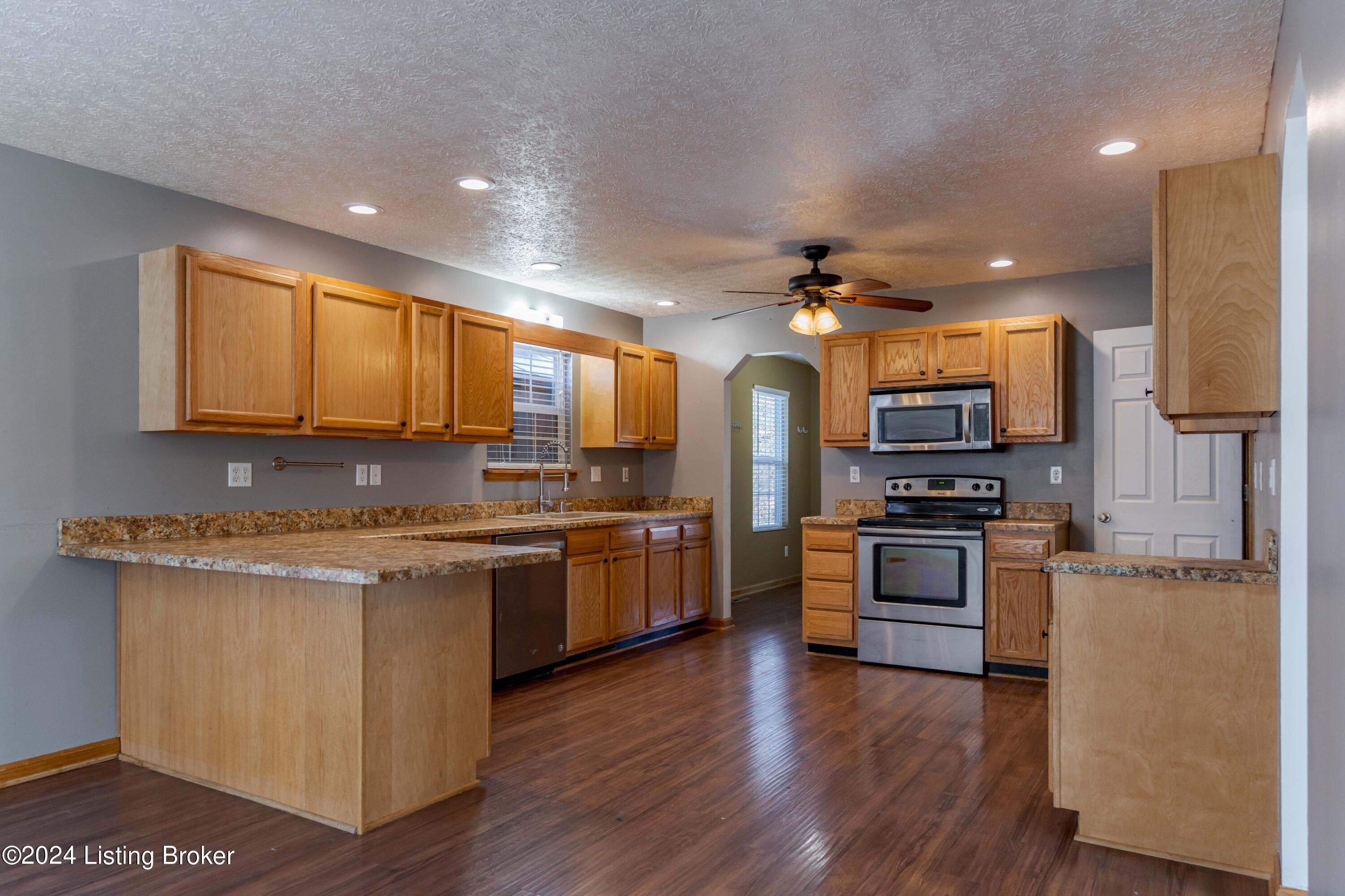 175 Ritchie Drive Brandenburg, KY 40108 - Photo 9 of 26 9DSC06152
