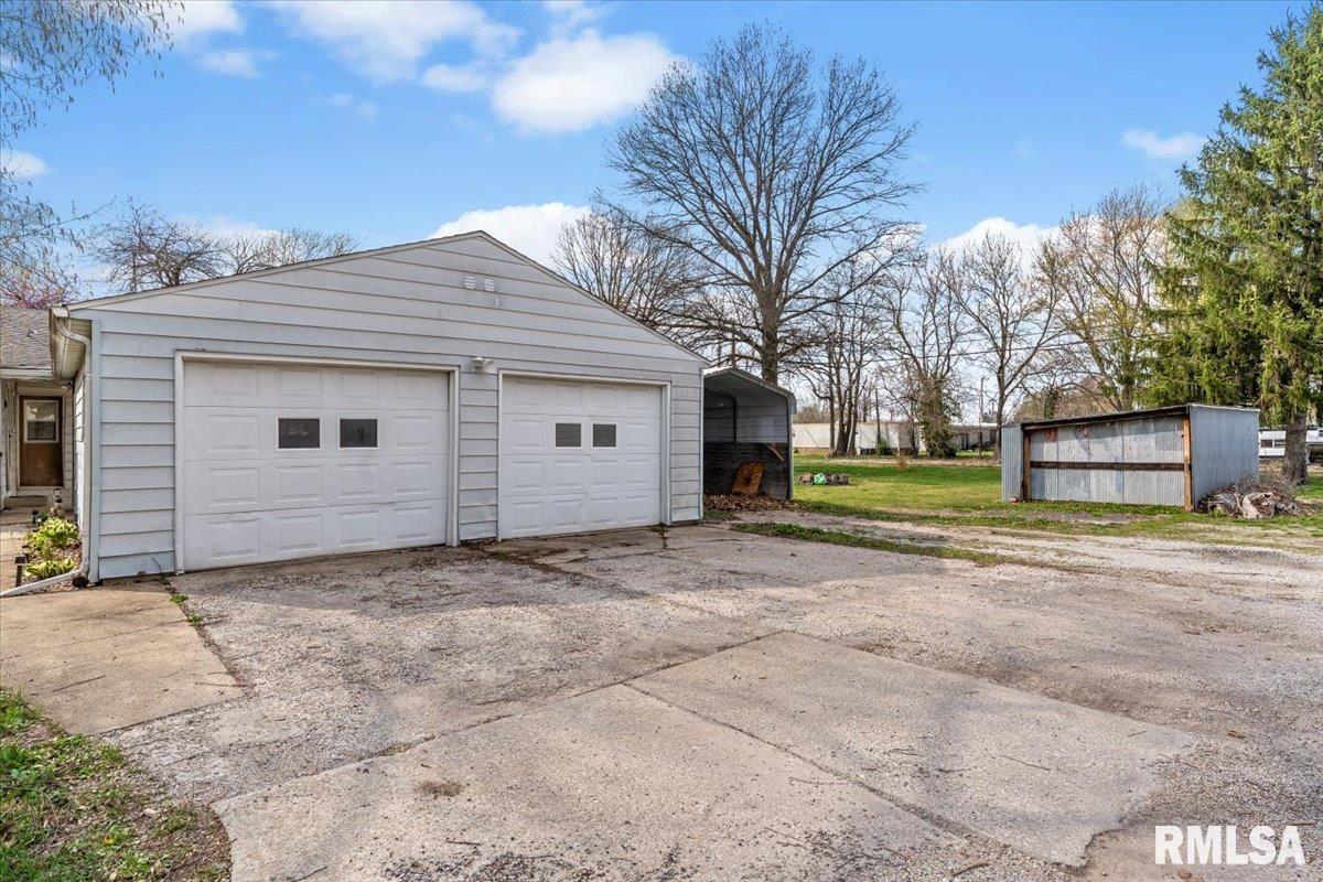 325 West Jackson Street Virden, IL 62690 - Photo 27 of 30