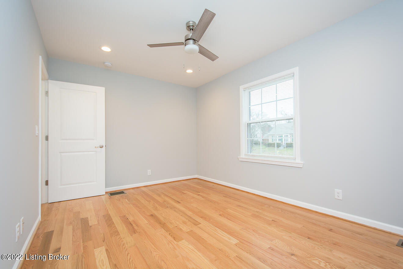 4010 Winchester Road Louisville, KY 40207 - Photo 25 of 41 Winchester -29