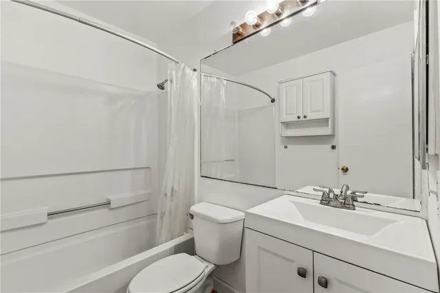 $209,000 | 525 Southwest Parkway, Unit 302, College Station, TX 77840