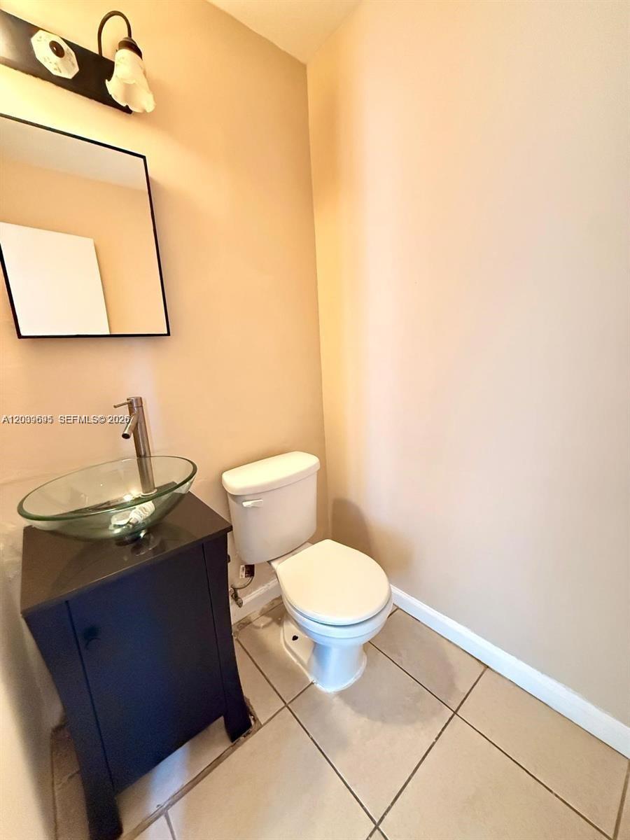 3301 Raleigh Street, Unit 4D Hollywood, FL 33021 - Photo 7 of 17