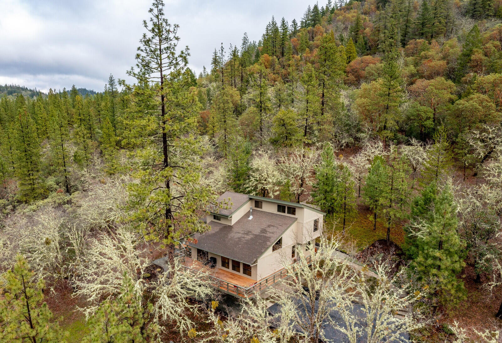 760 Keen Road Grants Pass, OR 97527 - Photo 56 of 60 24_KR_24_mls