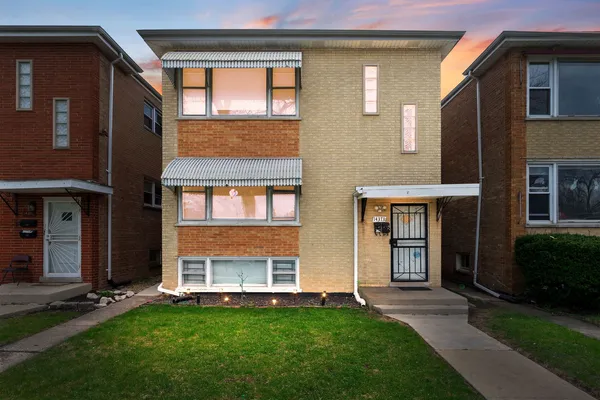 $240,000 | 14373 Park Avenue, Harvey, IL 60426