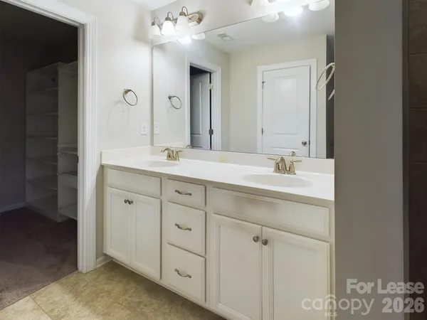 $2,250 | 6624 Berewick Commons Parkway, Charlotte, NC 28278