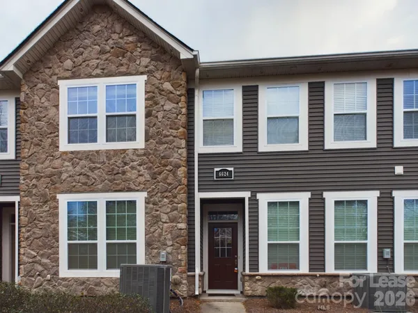 $2,250 | 6624 Berewick Commons Parkway, Charlotte, NC 28278
