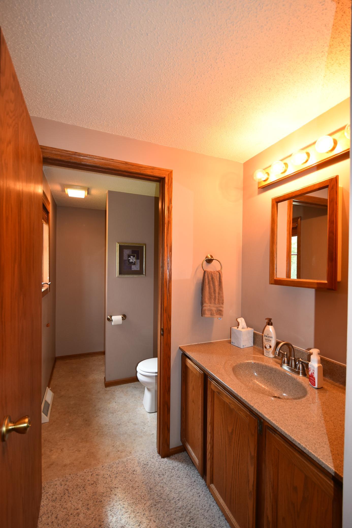 131 Walnut Street Zumbrota, MN 55992 - Photo 15 of 30