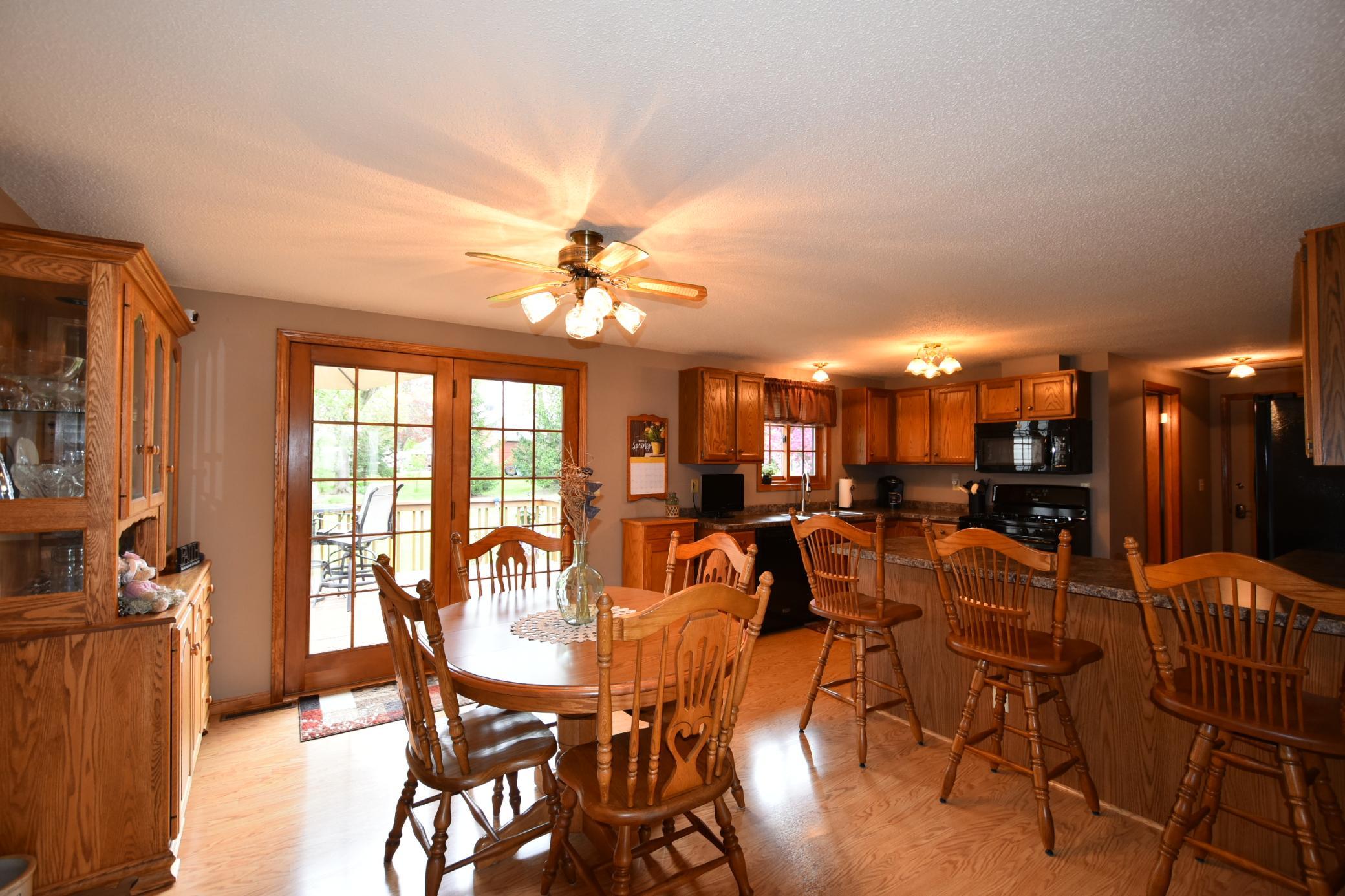 131 Walnut Street Zumbrota, MN 55992 - Photo 4 of 30