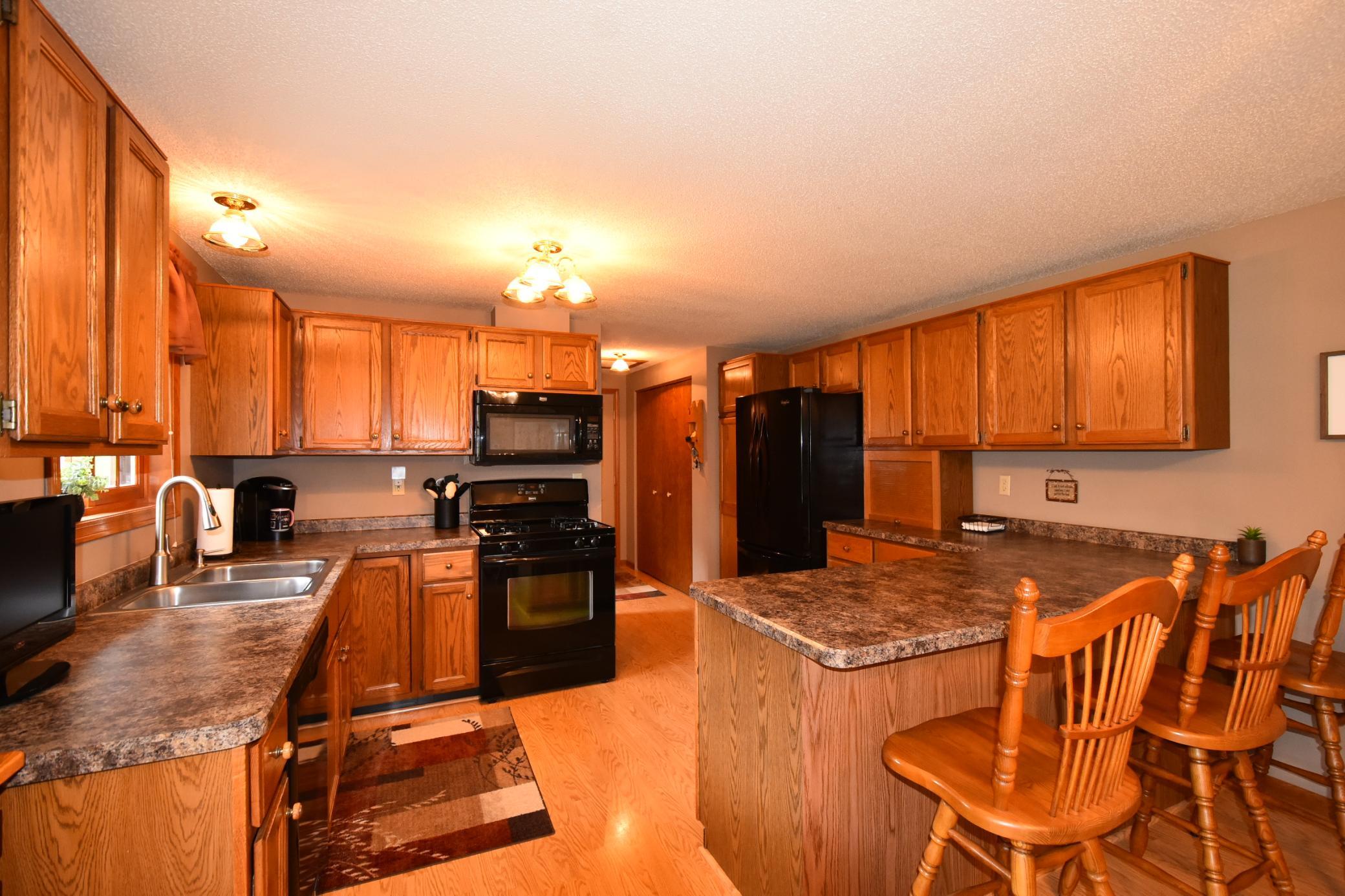 131 Walnut Street Zumbrota, MN 55992 - Photo 5 of 30