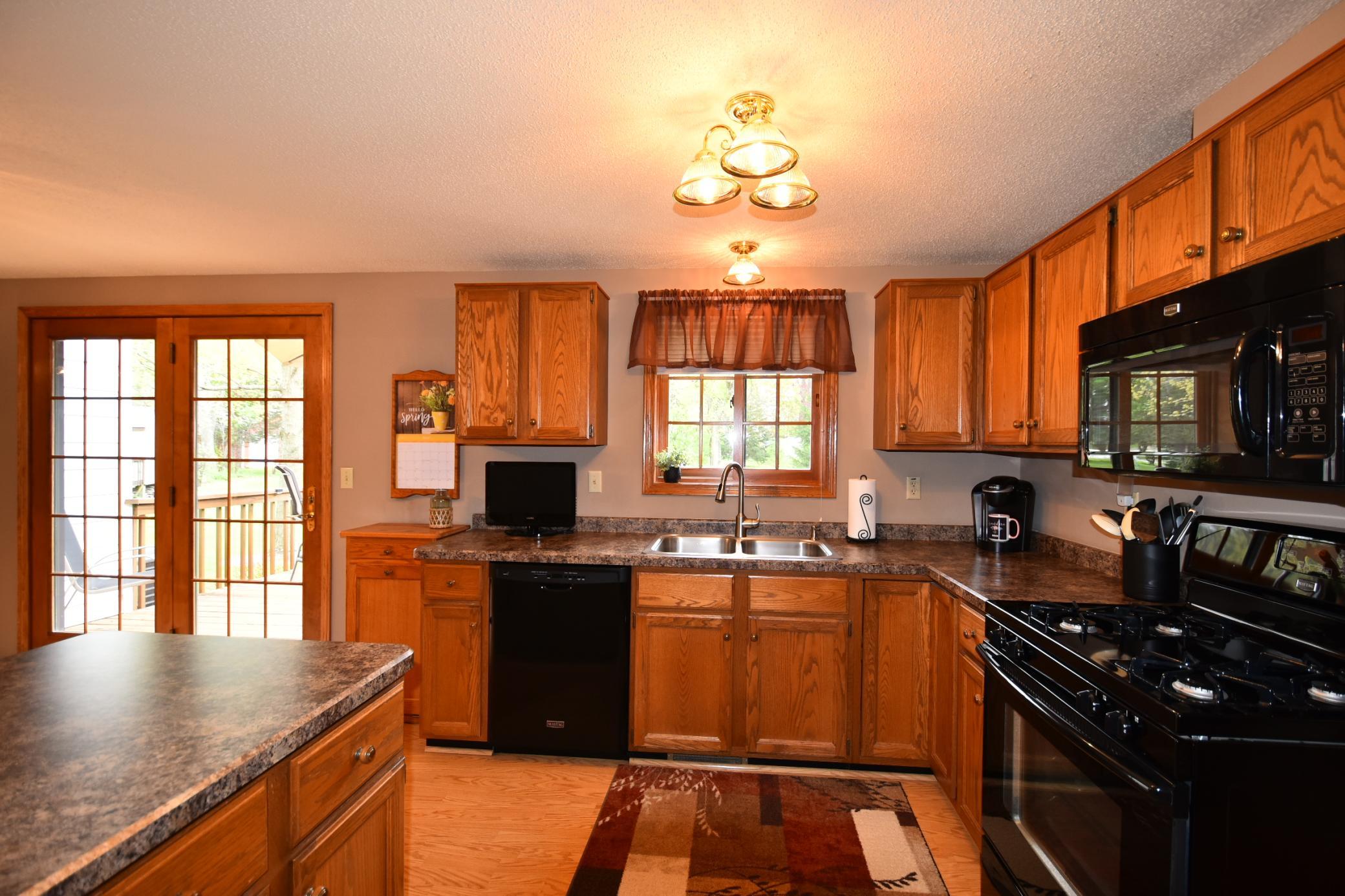 131 Walnut Street Zumbrota, MN 55992 - Photo 6 of 30