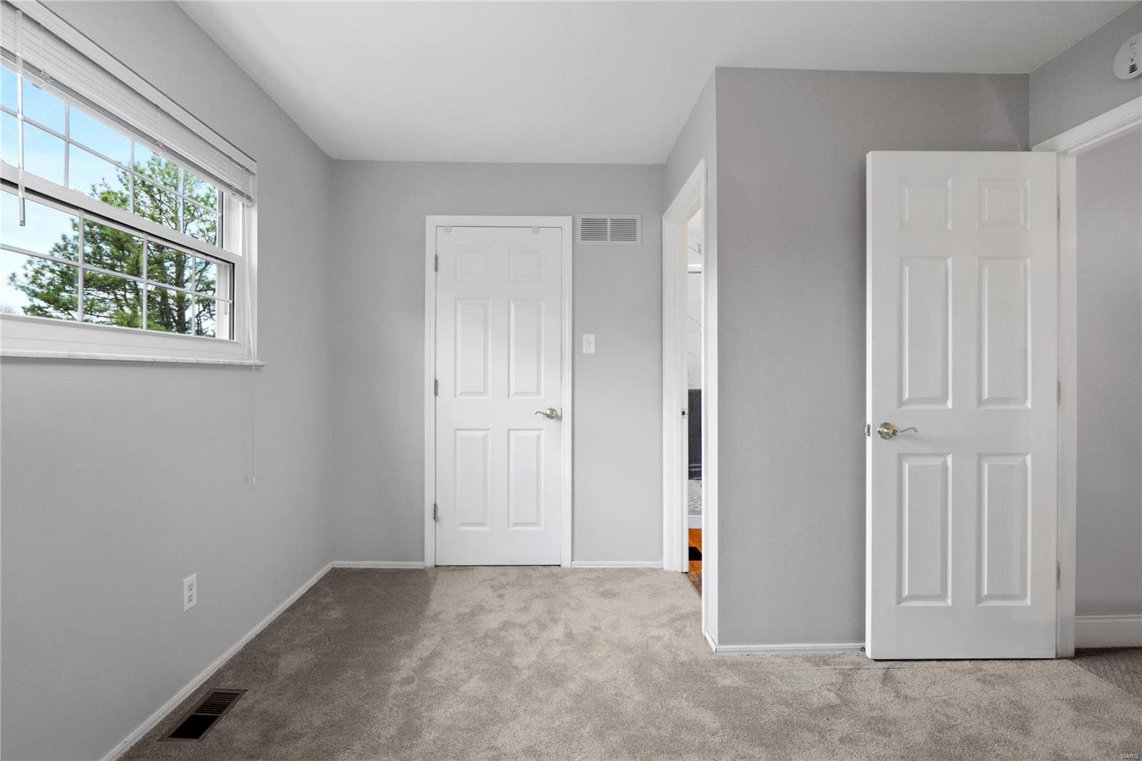 14859 Conway Road Chesterfield, MO 63017 - Photo 22 of 42 Gallery Image 22