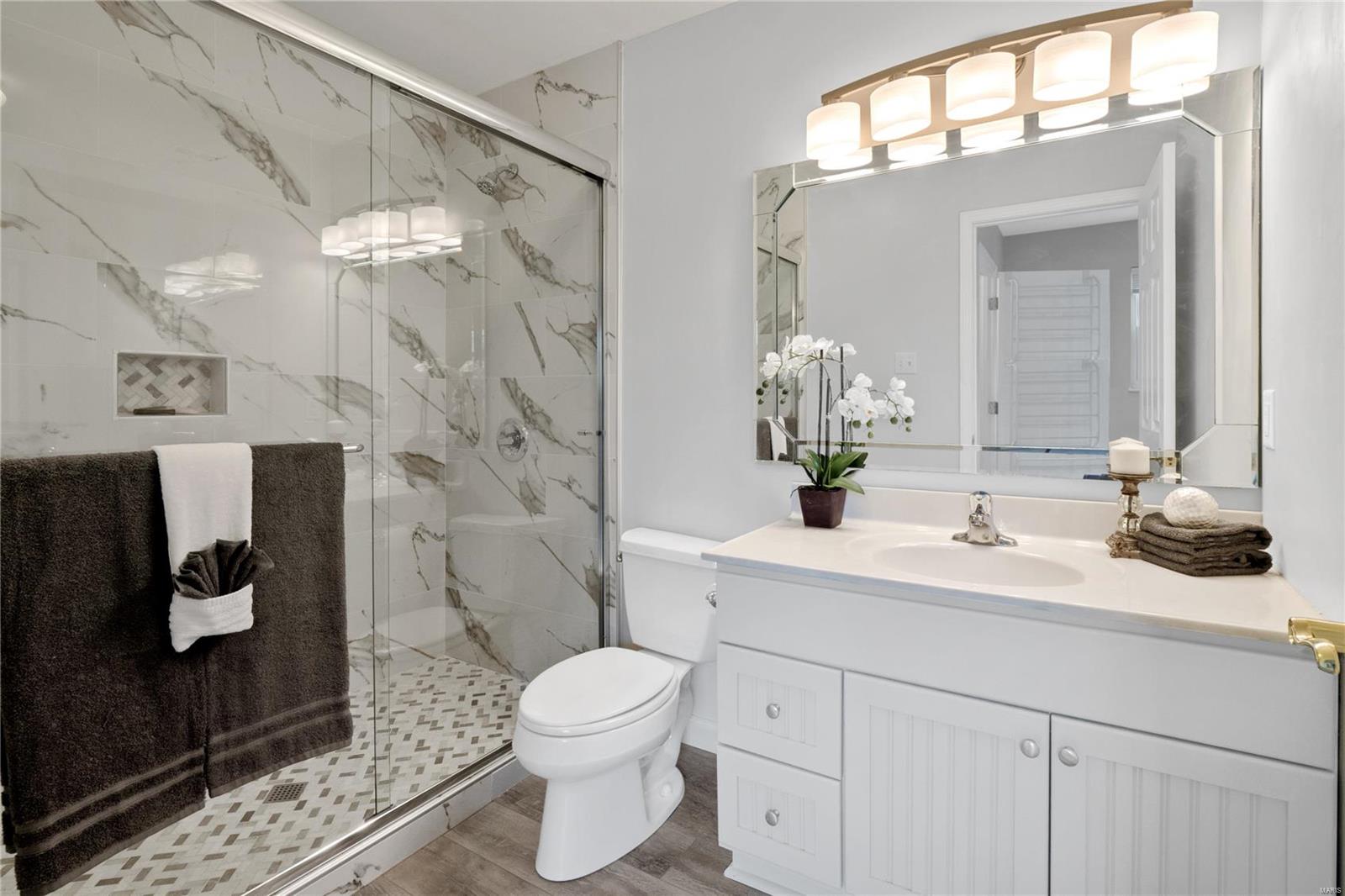 14859 Conway Road Chesterfield, MO 63017 - Photo 24 of 42 Gallery Image 24