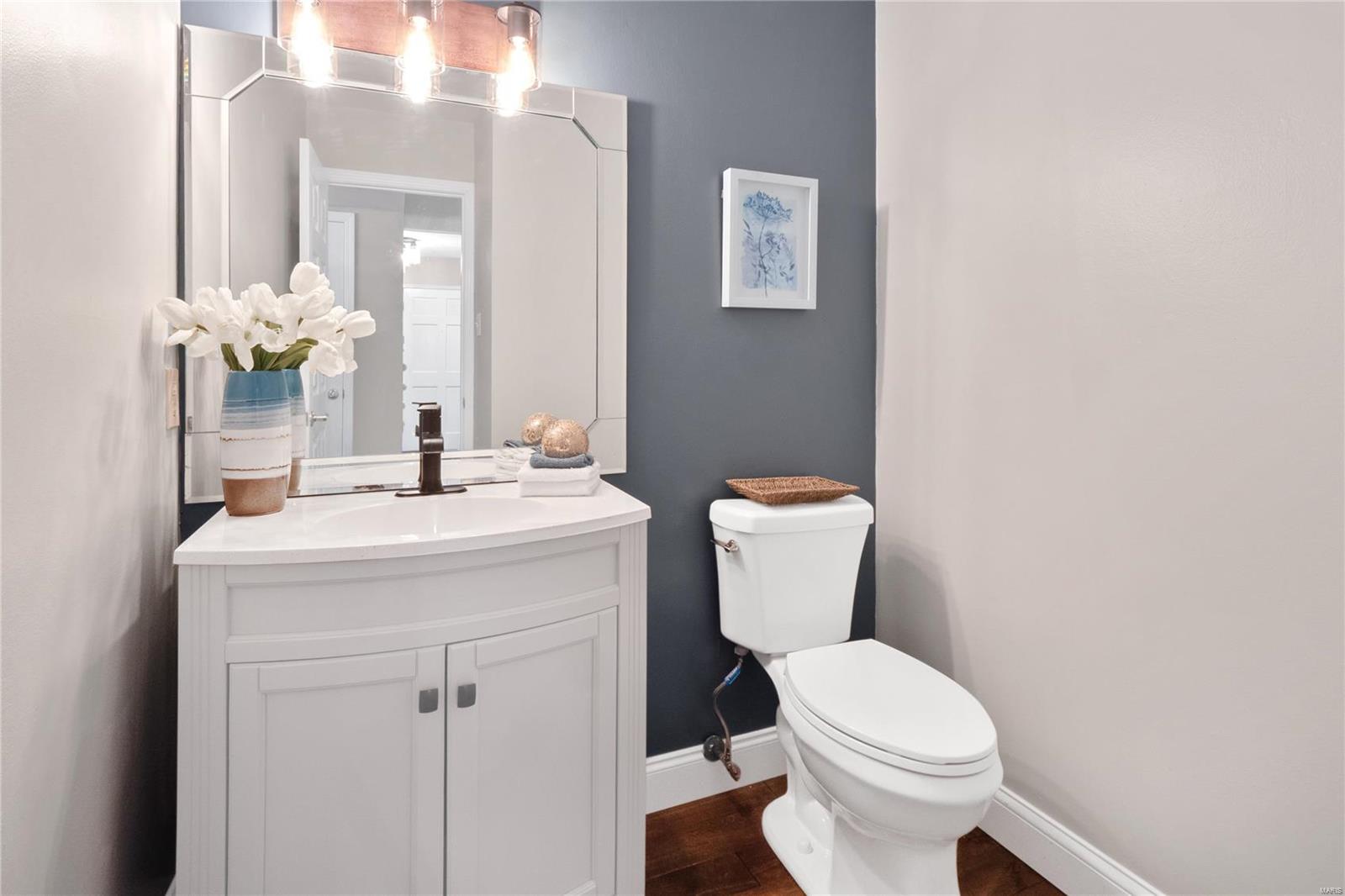 14859 Conway Road Chesterfield, MO 63017 - Photo 10 of 42 Gallery Image 10