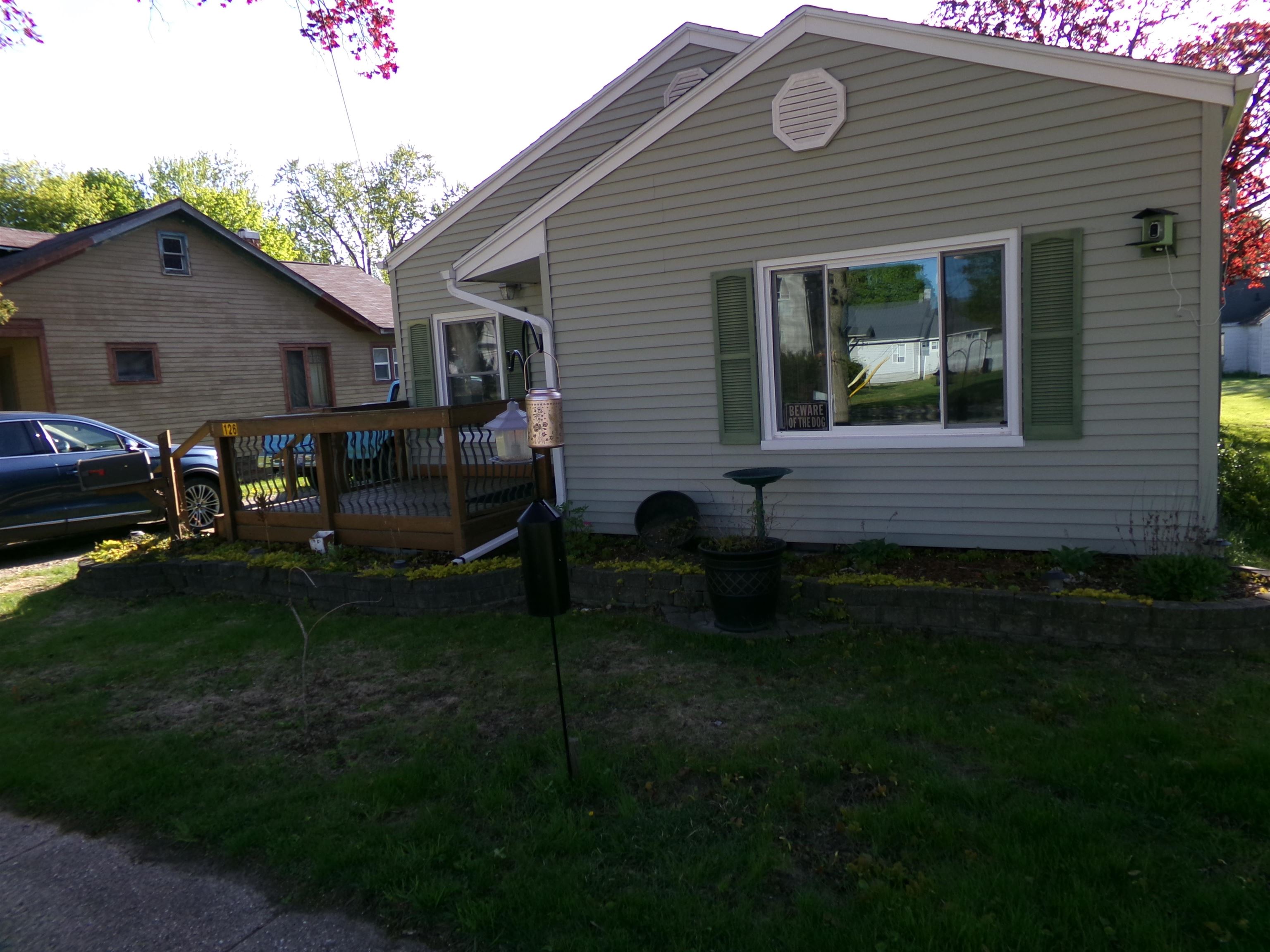 126 North Ithaca Street Ithaca, MI 48847 - Photo 29 of 39