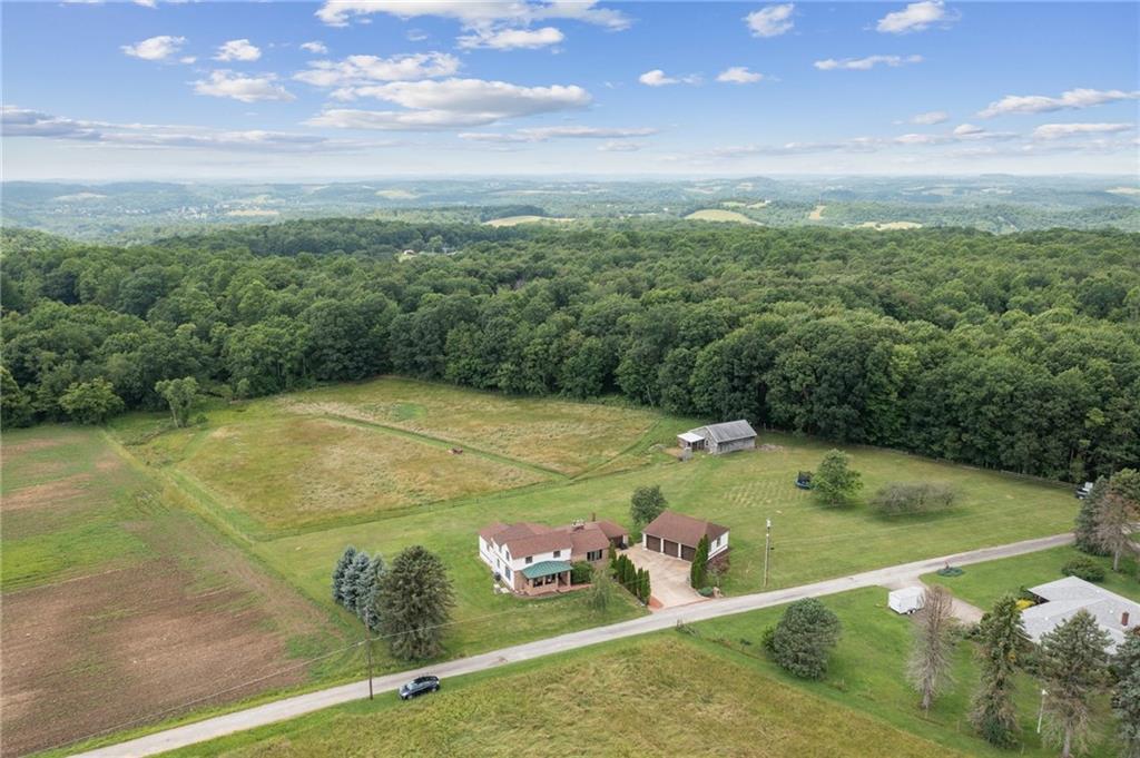 114 Gardner Road Dawson, PA 15428 - Photo 3 of 49