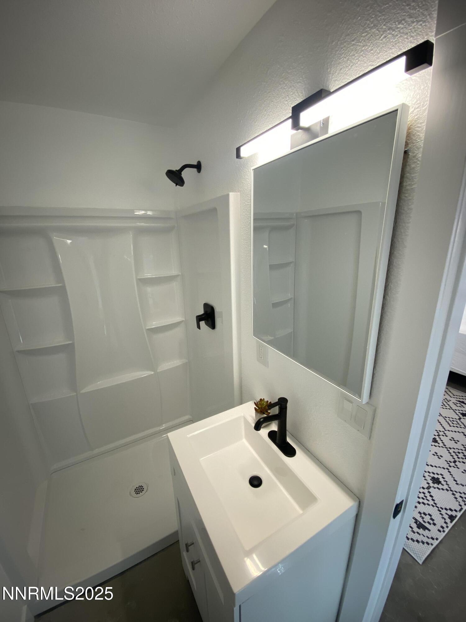 99 Bartlett Street Reno, NV 89512 - Photo 24 of 40 012
