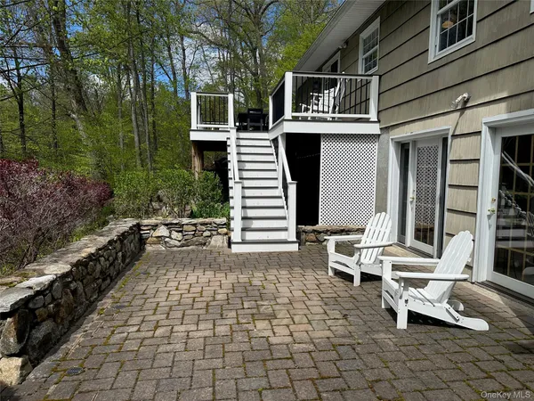 $965,000 | 43 Canada Hill Drive, Garrison, NY 10524