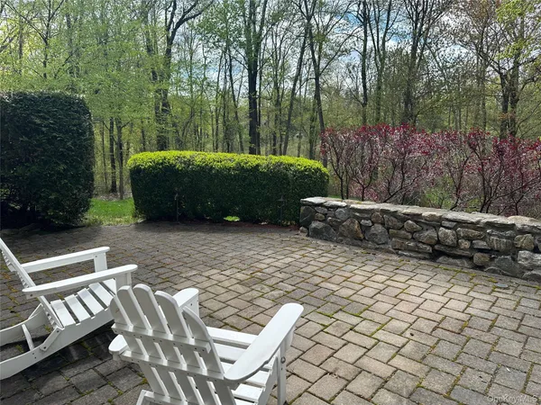 $965,000 | 43 Canada Hill Drive, Garrison, NY 10524