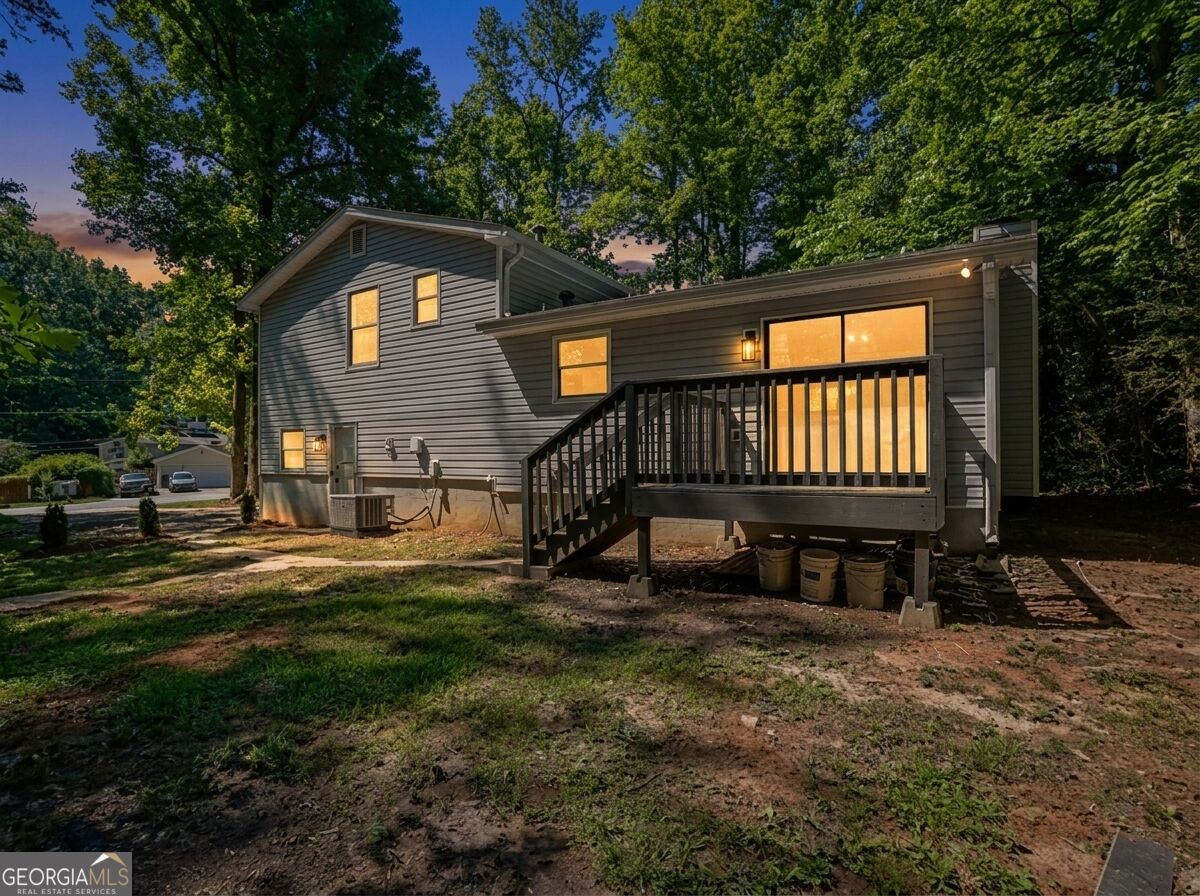 1909 Suwanee Valley Road Northwest Suwanee, GA 30024 - Photo 17 of 21 Gallery Image 17