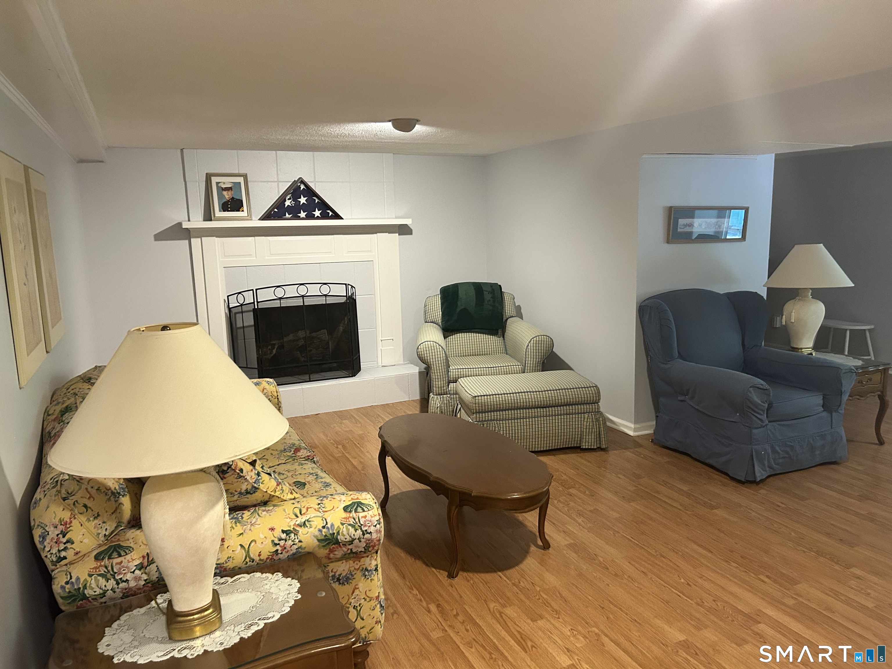 21 Parklawn Circle Waterbury, CT 06708 - Photo 10 of 13