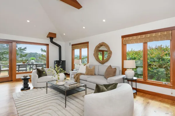 $1,595,000 | 49 Woodside Lane, Mill Valley, CA 94941