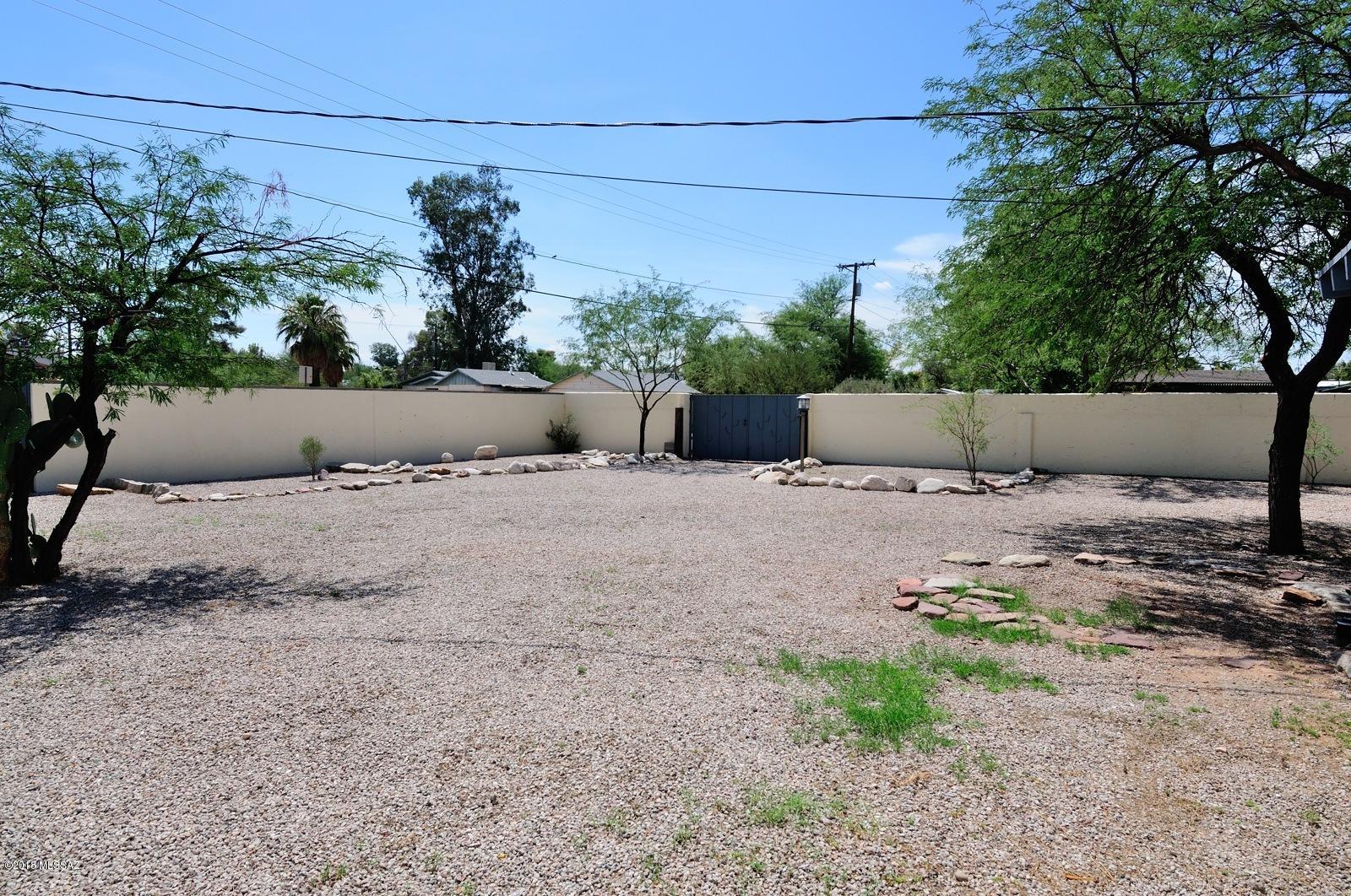 2425 East Edison Street Tucson, AZ 85719 - Photo 19 of 36