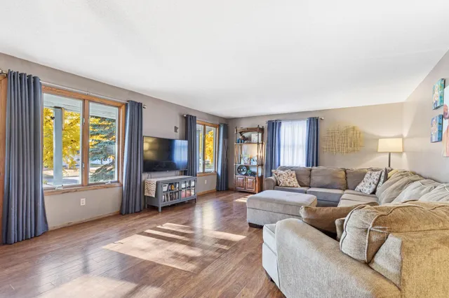 $265,000 | 507 1st Avenue East, Ada, MN 56510