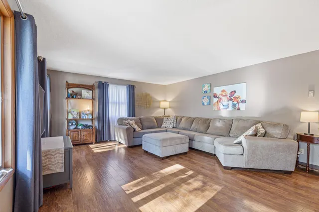 $265,000 | 507 1st Avenue East, Ada, MN 56510