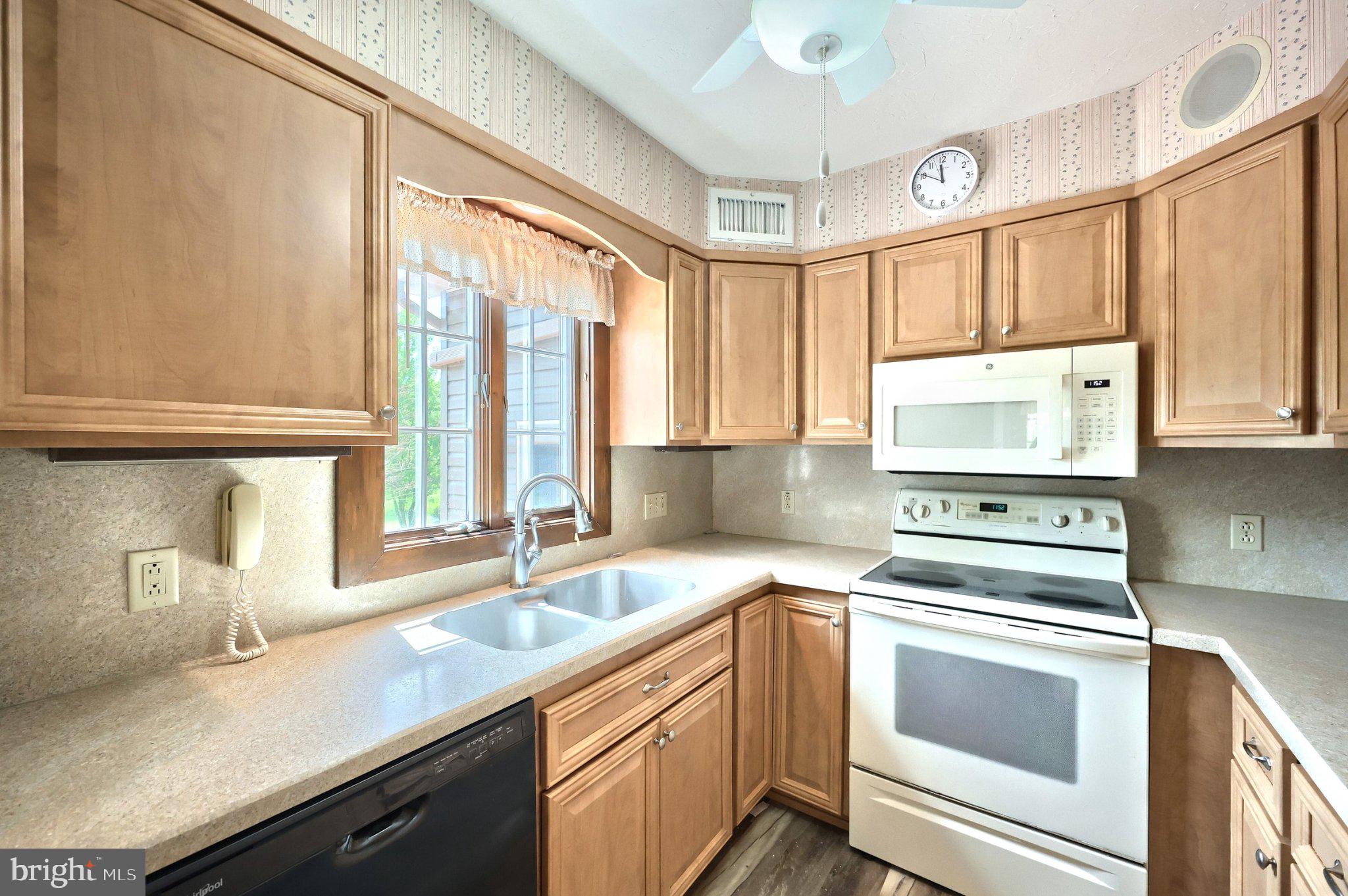 1974 Yingling Drive Spring Grove, PA 17362 - Photo 41 of 69 Bright and inviting kitchen space.