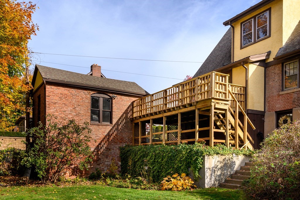 73 Wellesley Road Holyoke, MA 01040 - Photo 36 of 42 Gallery Image 36
