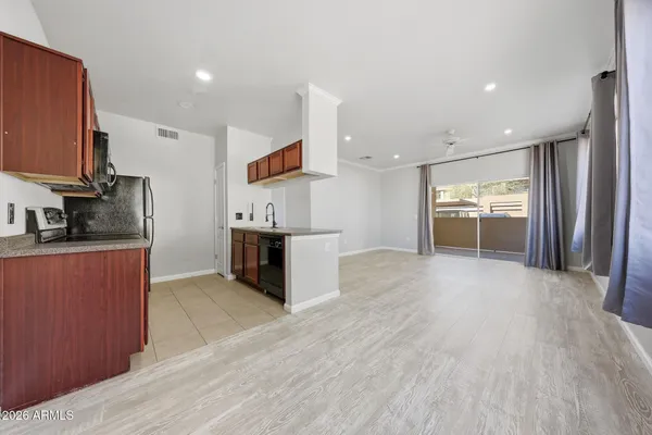 $1,550 | 16013 South Desert Foothills Parkway, Unit 1053, Phoenix, AZ 85048