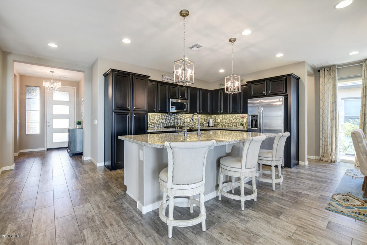 3824 Gold Ridge Road Wickenburg, AZ 85390 - Photo 5 of 48 Eat-in Kitchen