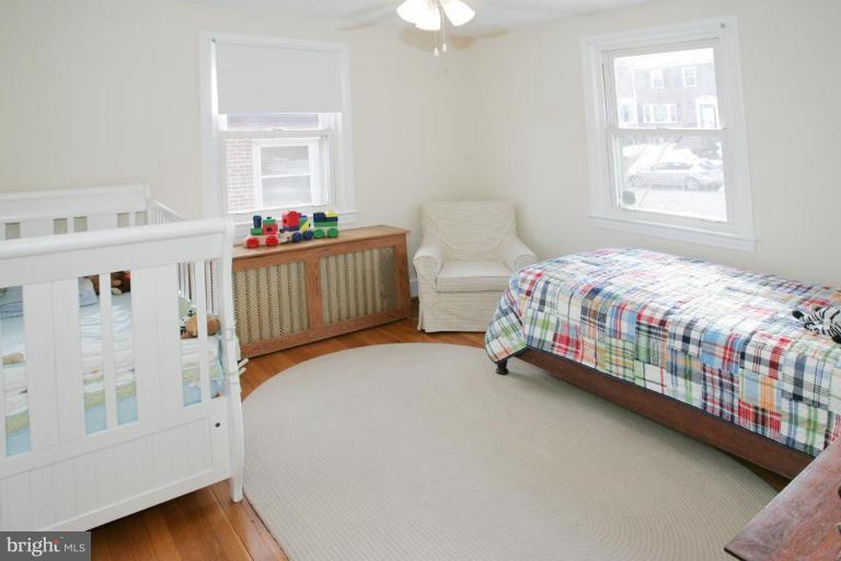 605 McNeill Road Silver Spring, MD 20910 - Photo 10 of 16 Bedroom #3