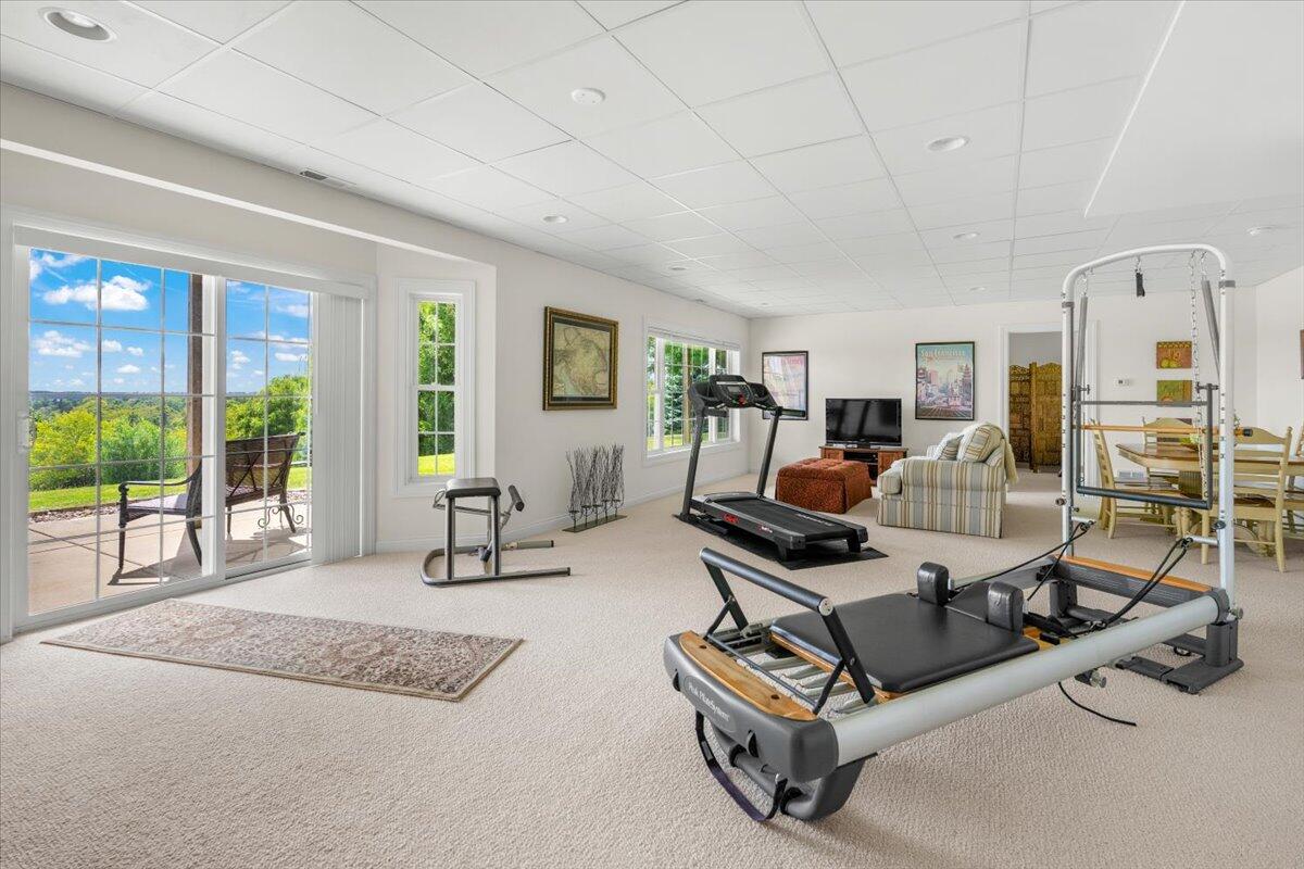 630 Stone Ridge Drive Lake Geneva, WI 53147 - Photo 19 of 46 03-DSC09859-HDR