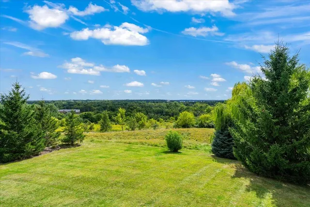 $699,000 | 630 Stone Ridge Drive, Lake Geneva, WI 53147