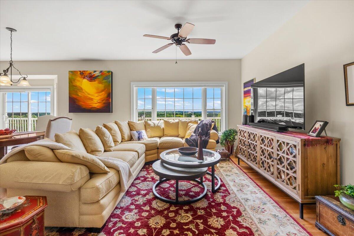 630 Stone Ridge Drive Lake Geneva, WI 53147 - Photo 36 of 46 47-DSC09772-HDR