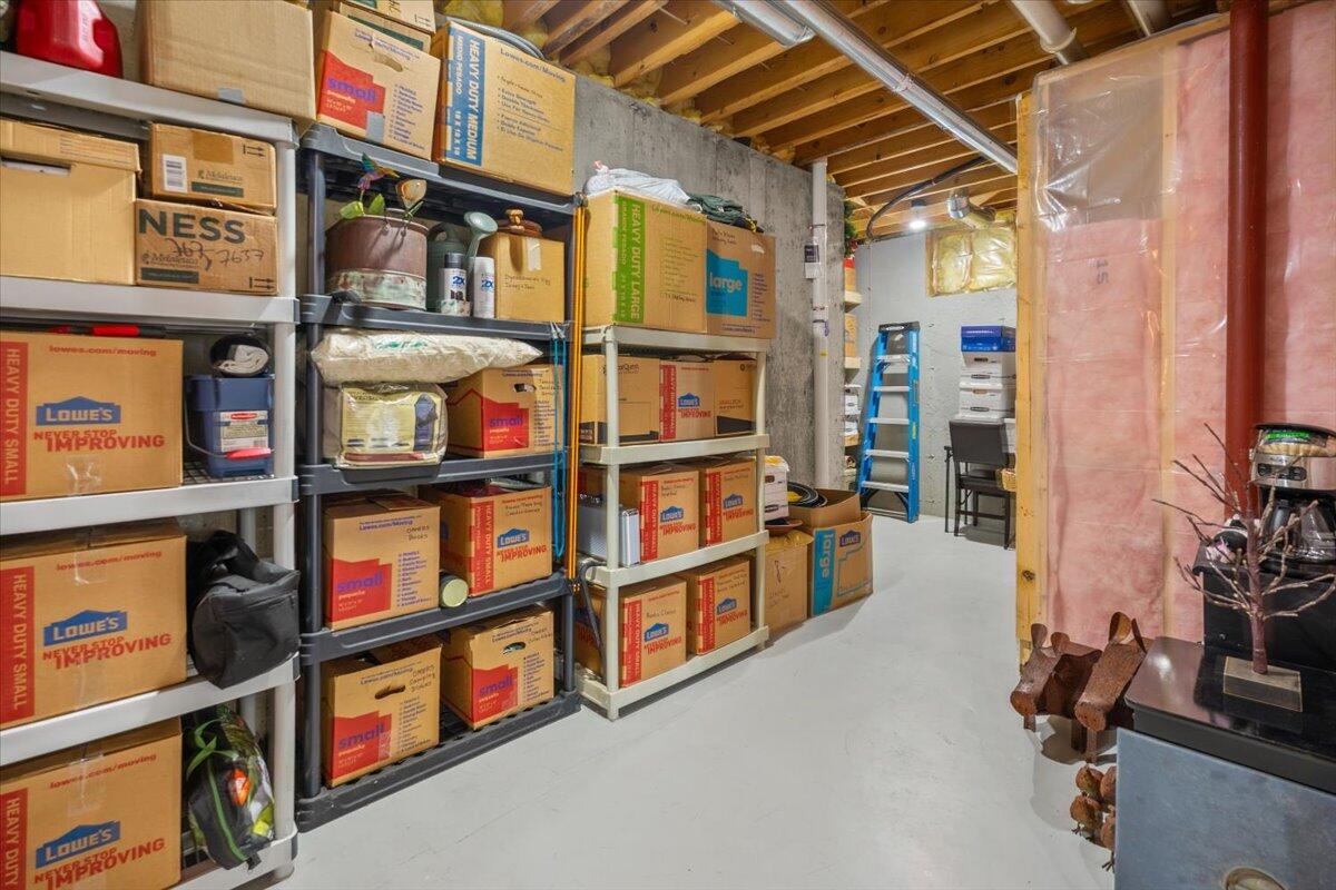 630 Stone Ridge Drive Lake Geneva, WI 53147 - Photo 38 of 46 42-DSC09865-HDR