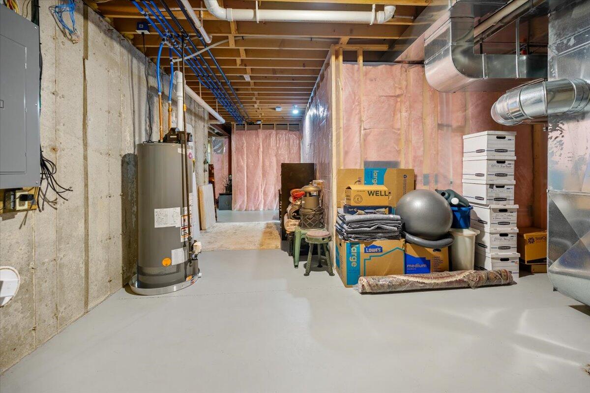 630 Stone Ridge Drive Lake Geneva, WI 53147 - Photo 39 of 46 05-DSC09871-HDR