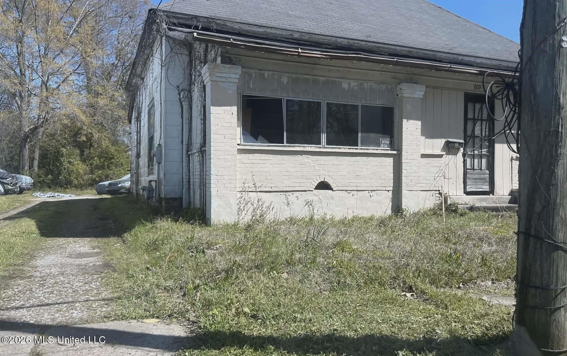 809 Church Avenue Meridian, MS 39301 - Photo 2 of 7 Outside 2
