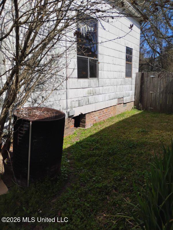 809 Church Avenue Meridian, MS 39301 - Photo 4 of 7 Outside 4