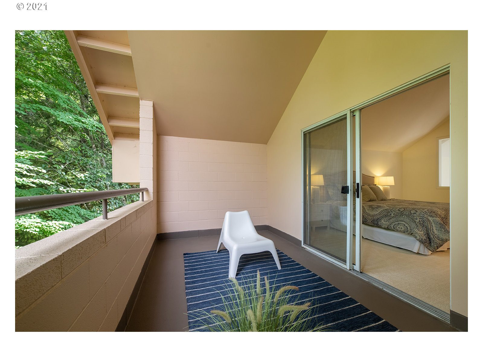 6625 West Burnside Road, Unit 230 Portland, OR 97225 - Photo 25 of 32 Gallery Image 25