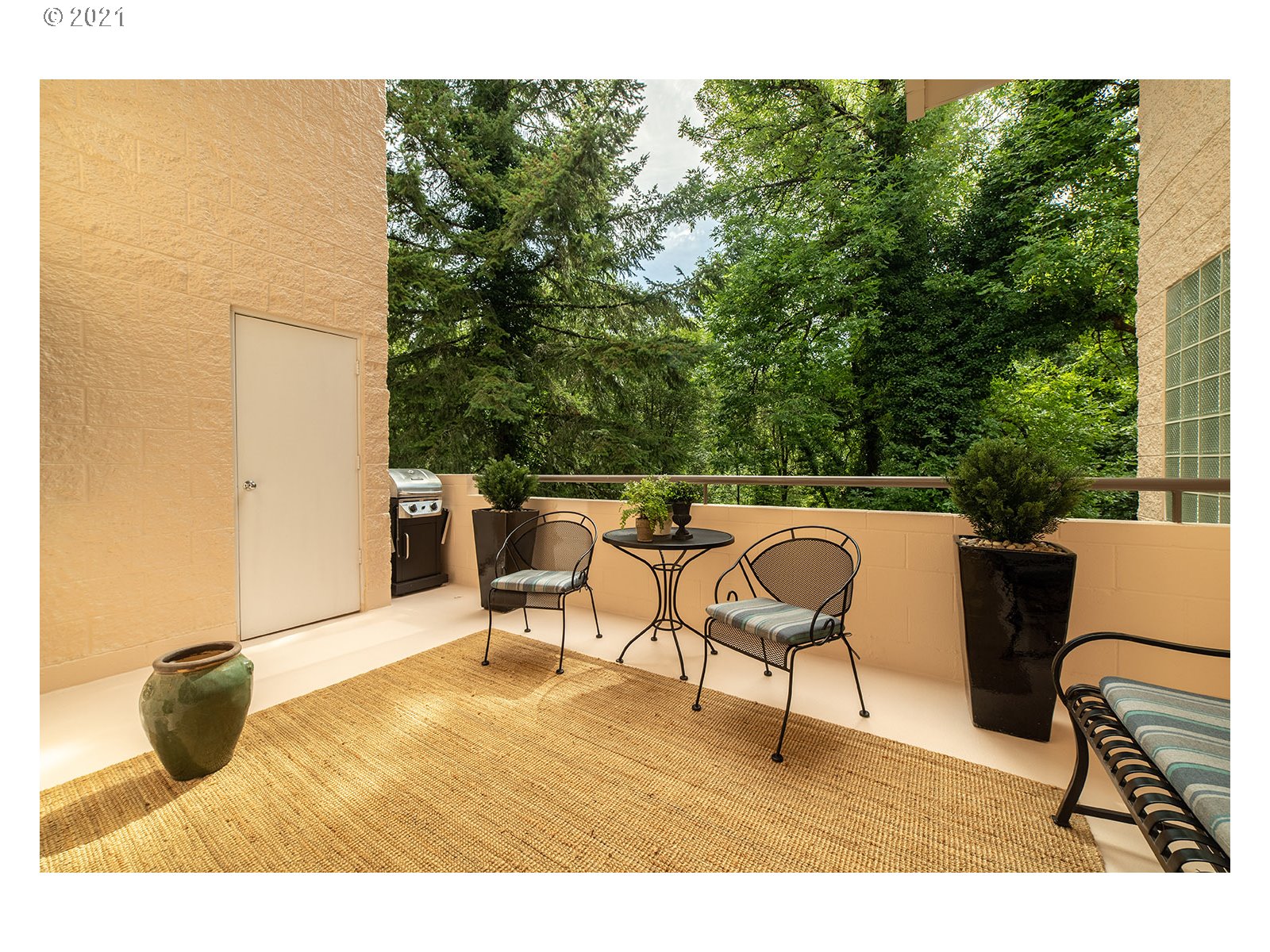 6625 West Burnside Road, Unit 230 Portland, OR 97225 - Photo 9 of 32 Gallery Image 9