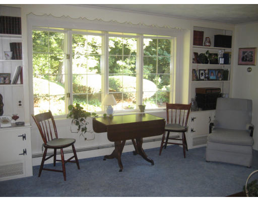 17 Longfellow Road Lexington, MA 02420 - Photo 8 of 18