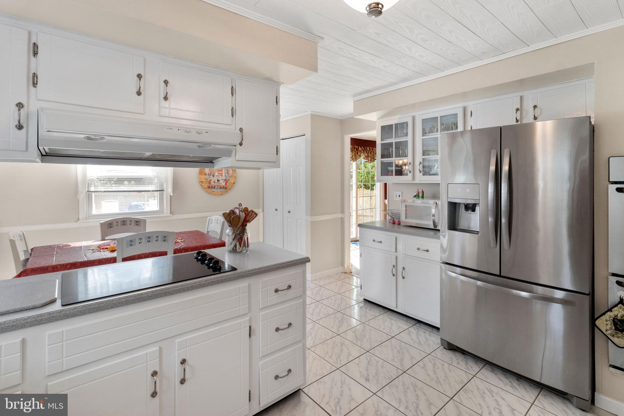 21 Stonebridge Road Cherry Hill, NJ 08003 - Photo 9 of 35 Gallery Image 9