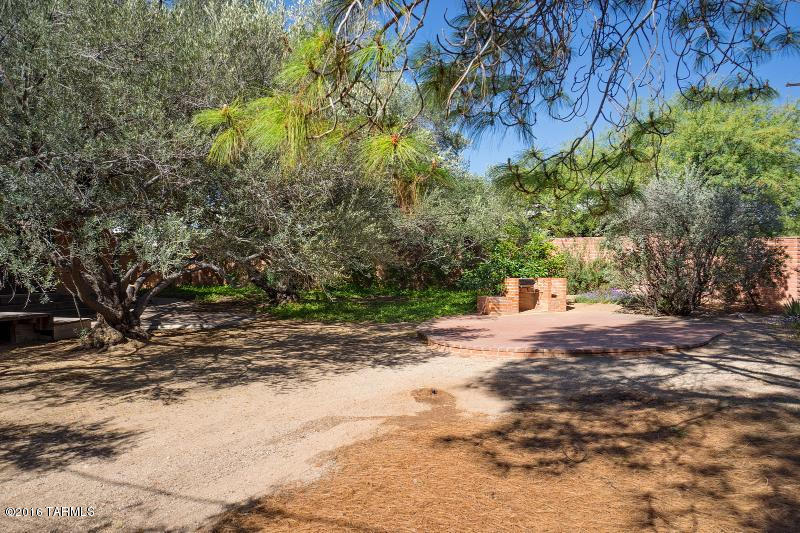 1133 East Hampton Street Tucson, AZ 85719 - Photo 7 of 25