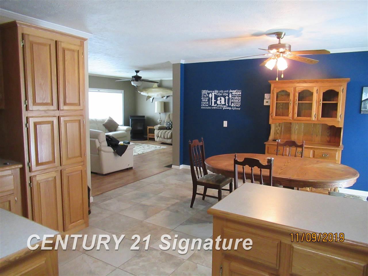1296 Erskine Road Hemlock, MI 48626 - Photo 6 of 37 Gallery Image 6