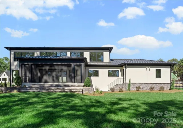 $3,050,000 | 203 Sugar Maple Lane, Unit 23, Matthews, NC 28104